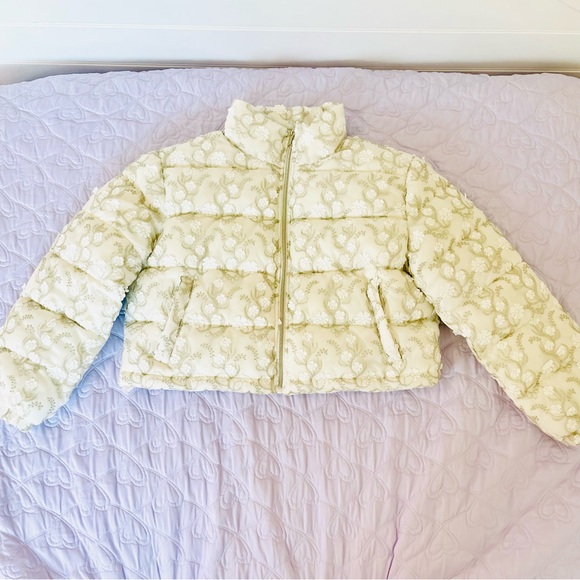 Amira Floral Puffer Jacket - Picture 6 of 8